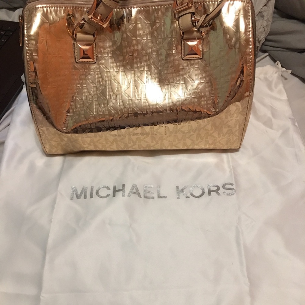 Michael Kors Authentic Rose Gold purse